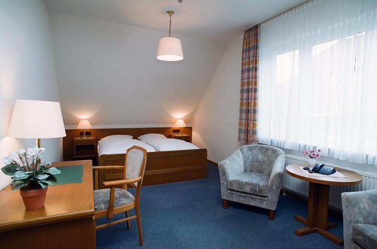 Hotel Delfthalle Emden Extérieur photo